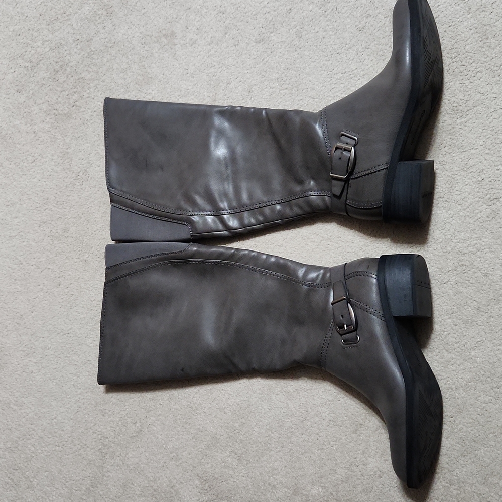 Bare Traps Riding Boot - Size 7.5 -Gray - Picture 2 of 16